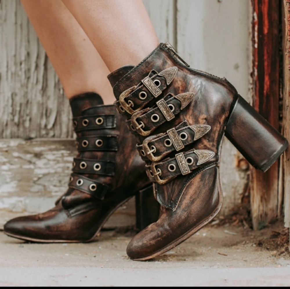 Freebird Jayden ankle boots
